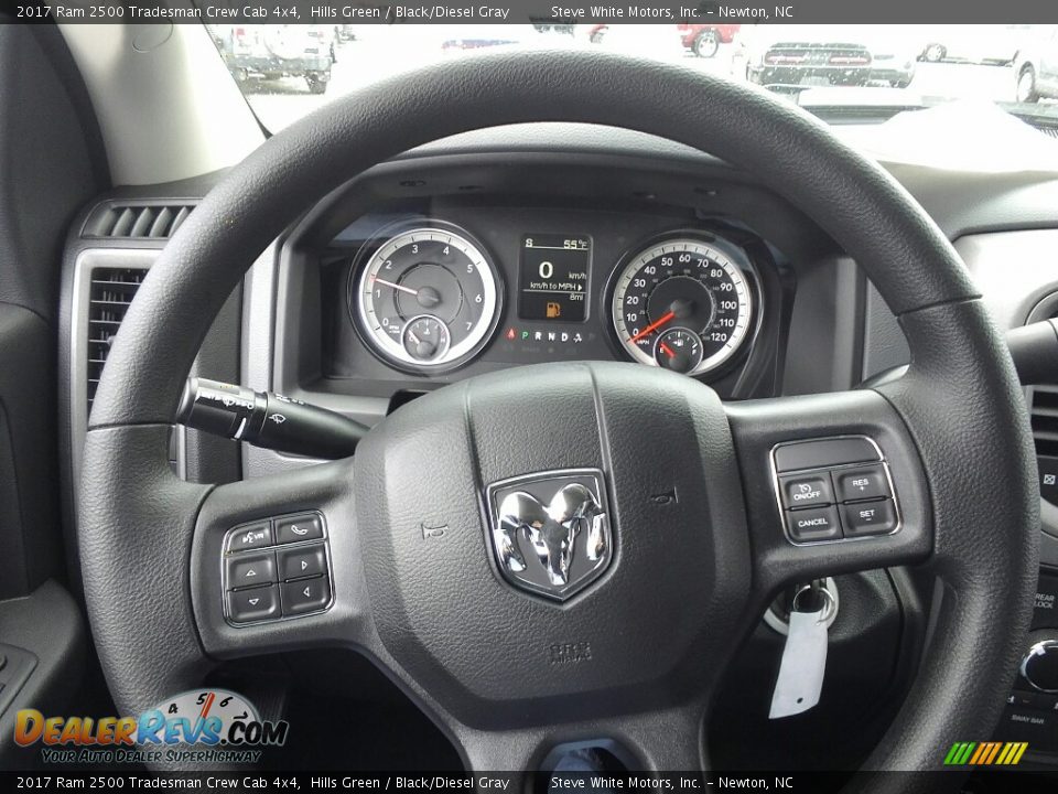 2017 Ram 2500 Tradesman Crew Cab 4x4 Steering Wheel Photo #16