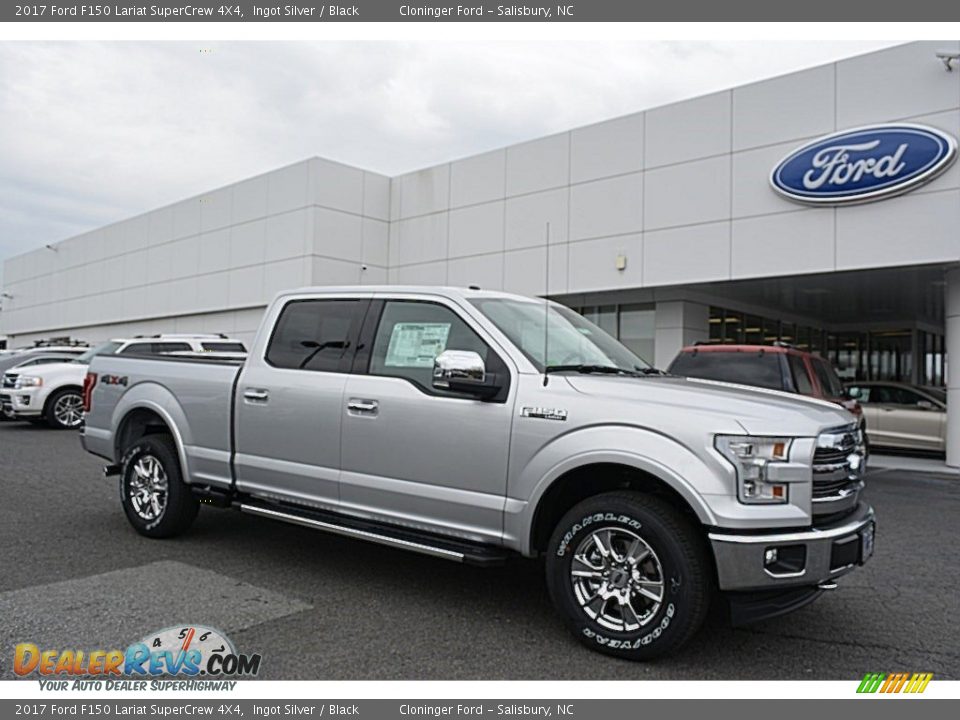 Front 3/4 View of 2017 Ford F150 Lariat SuperCrew 4X4 Photo #1