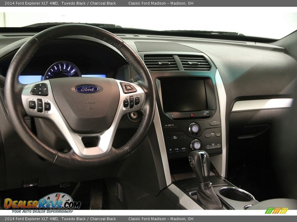 2014 Ford Explorer XLT 4WD Tuxedo Black / Charcoal Black Photo #7