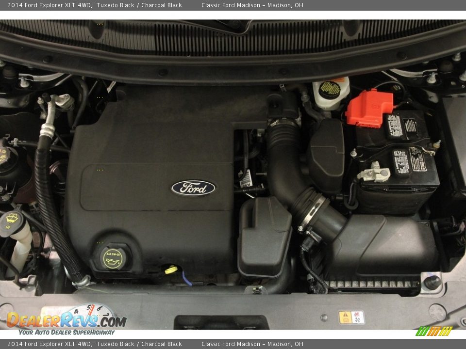 2014 Ford Explorer XLT 4WD Tuxedo Black / Charcoal Black Photo #20