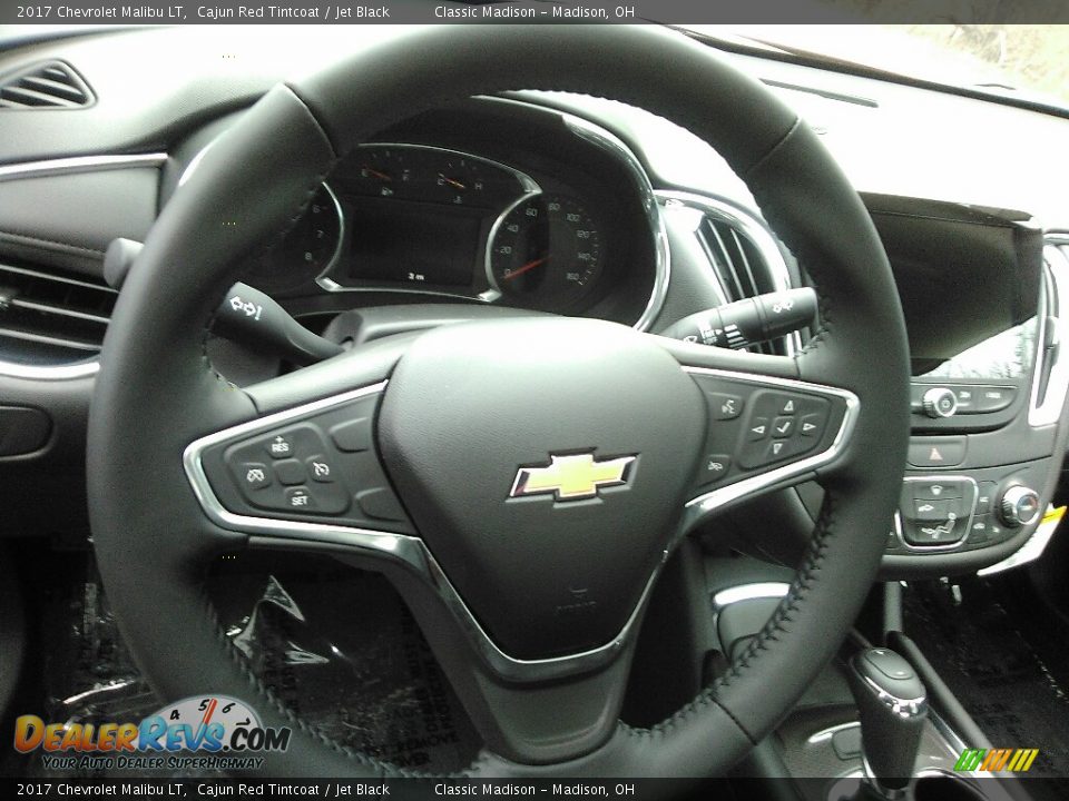 2017 Chevrolet Malibu LT Cajun Red Tintcoat / Jet Black Photo #5