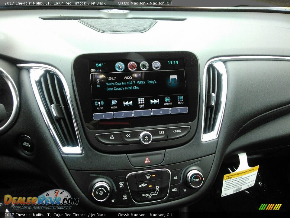 2017 Chevrolet Malibu LT Cajun Red Tintcoat / Jet Black Photo #10