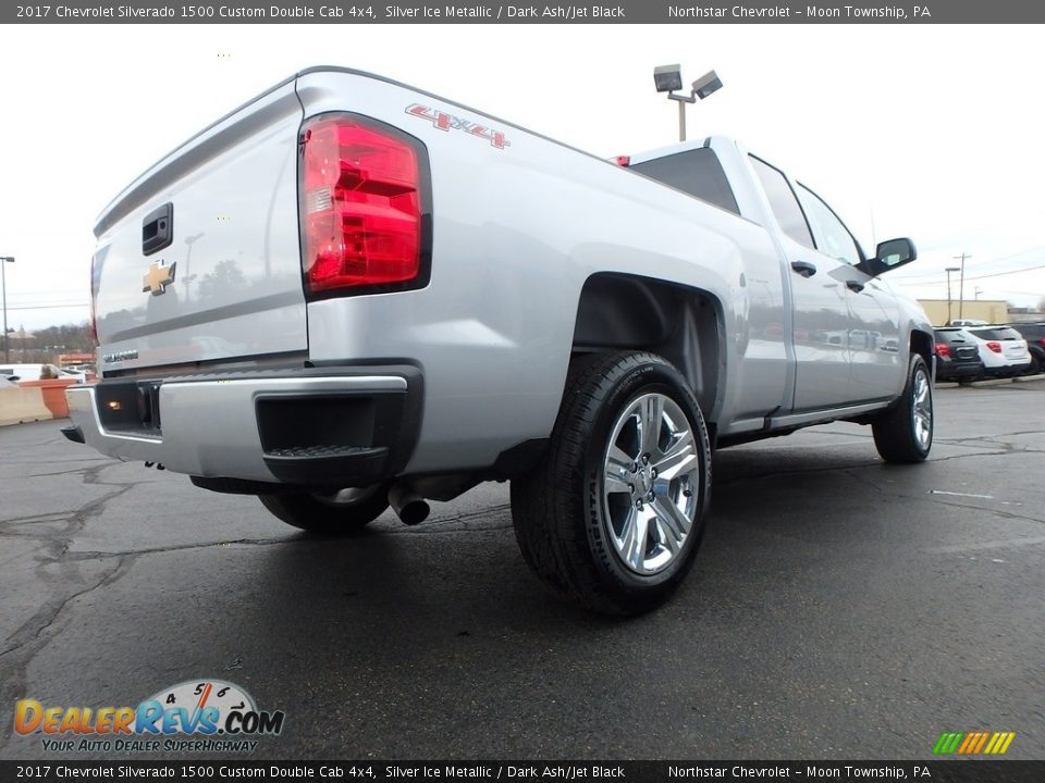 2017 Chevrolet Silverado 1500 Custom Double Cab 4x4 Silver Ice Metallic / Dark Ash/Jet Black Photo #8