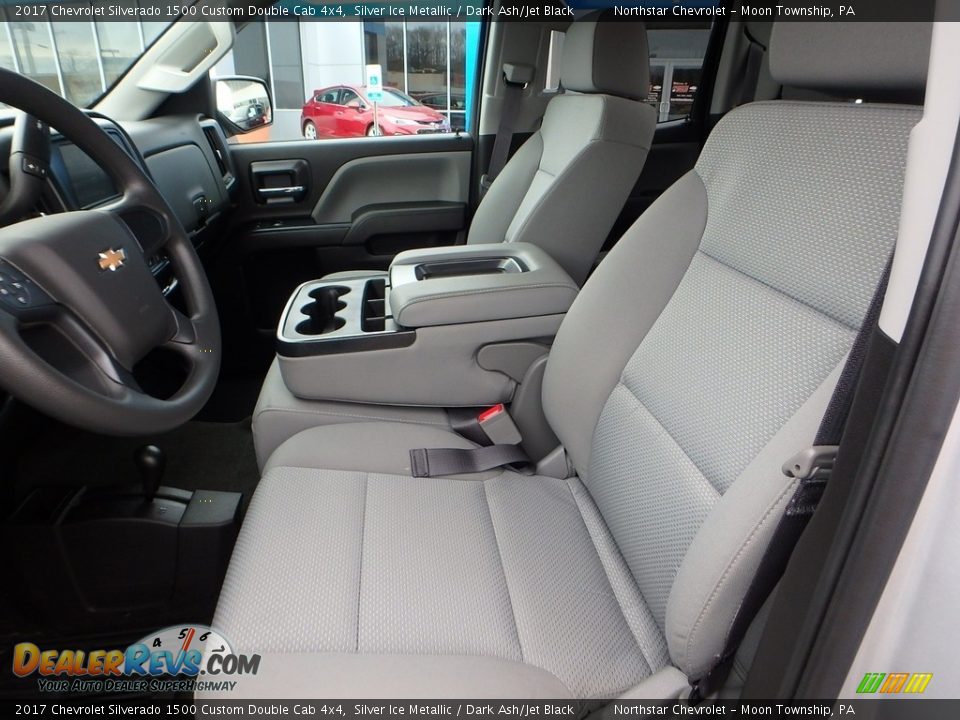 2017 Chevrolet Silverado 1500 Custom Double Cab 4x4 Silver Ice Metallic / Dark Ash/Jet Black Photo #21