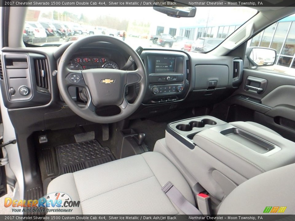 2017 Chevrolet Silverado 1500 Custom Double Cab 4x4 Silver Ice Metallic / Dark Ash/Jet Black Photo #23