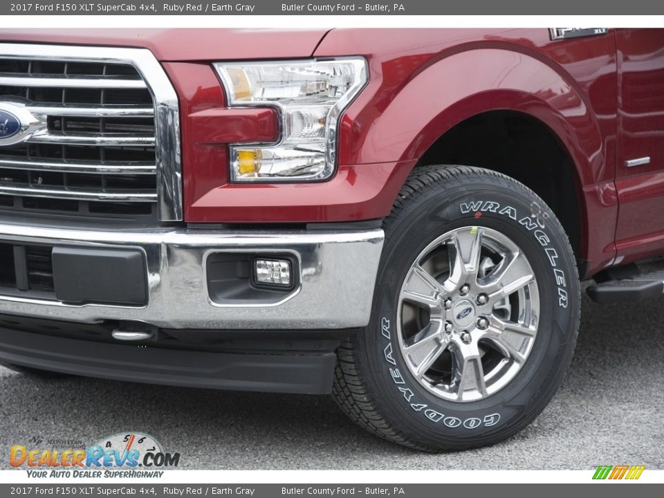 2017 Ford F150 XLT SuperCab 4x4 Ruby Red / Earth Gray Photo #2