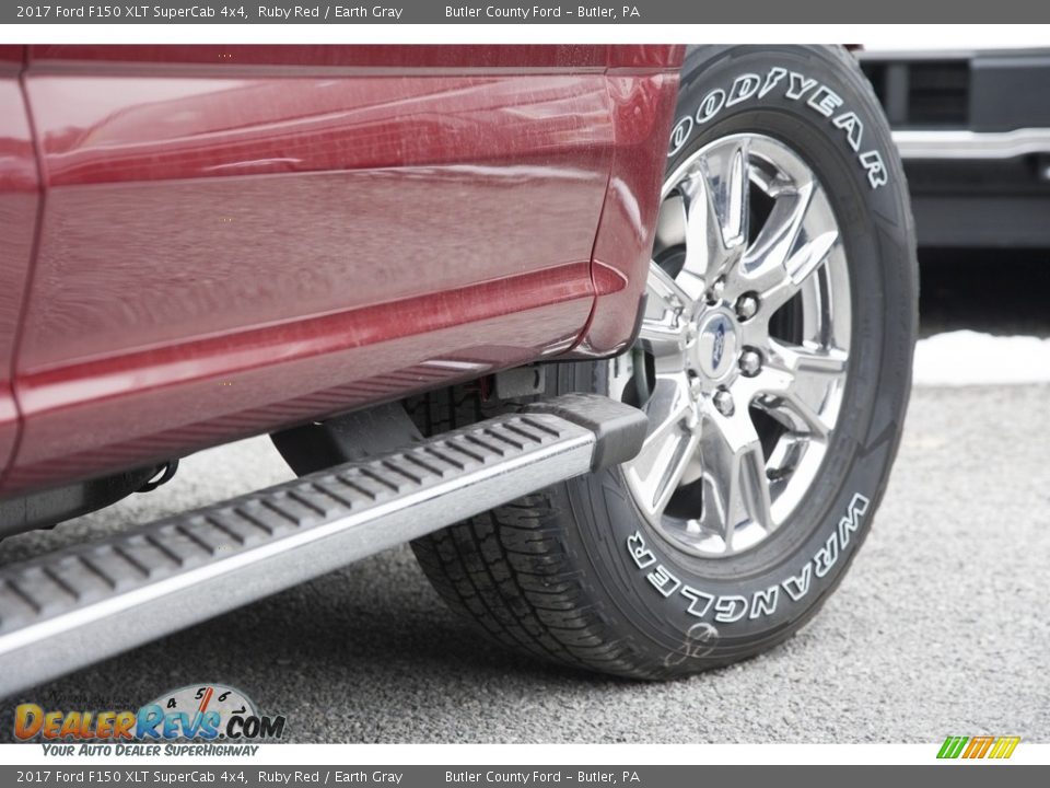 2017 Ford F150 XLT SuperCab 4x4 Ruby Red / Earth Gray Photo #5