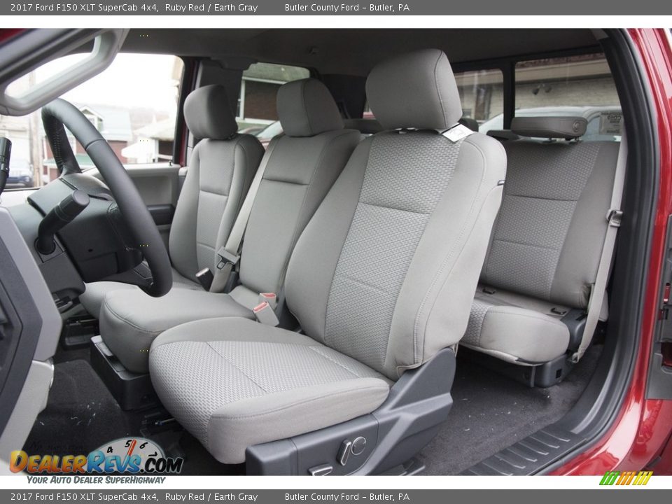 2017 Ford F150 XLT SuperCab 4x4 Ruby Red / Earth Gray Photo #8