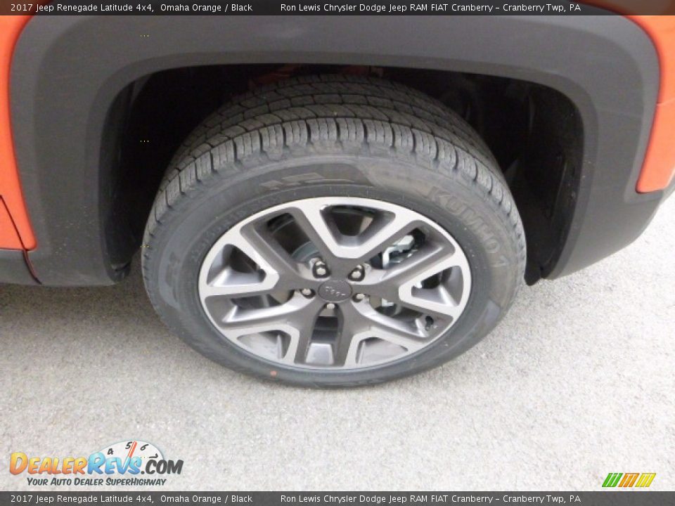 2017 Jeep Renegade Latitude 4x4 Omaha Orange / Black Photo #9