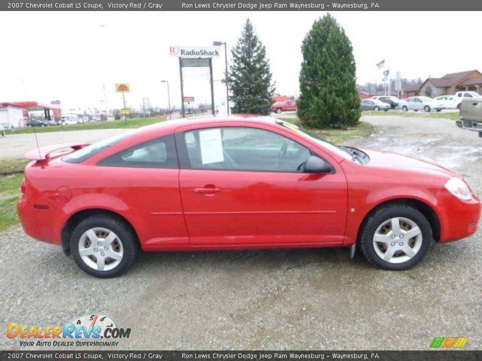 2007 Chevrolet Cobalt LS Coupe Victory Red / Gray Photo #6