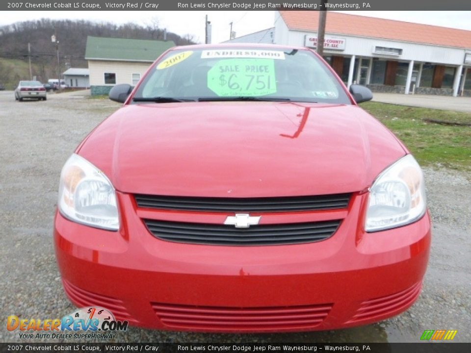 2007 Chevrolet Cobalt LS Coupe Victory Red / Gray Photo #11
