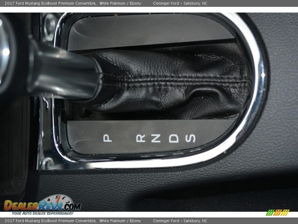 2017 Ford Mustang EcoBoost Premium Convertible White Platinum / Ebony Photo #15