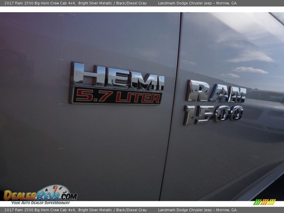 2017 Ram 1500 Big Horn Crew Cab 4x4 Bright Silver Metallic / Black/Diesel Gray Photo #6