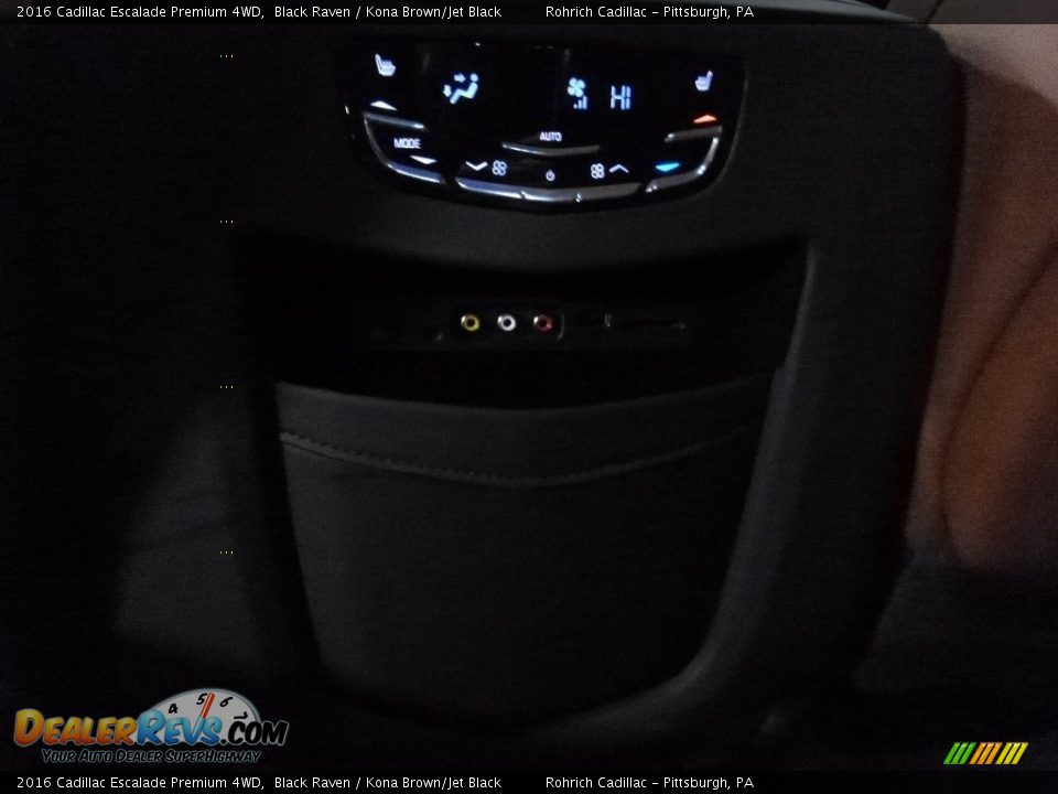 2016 Cadillac Escalade Premium 4WD Black Raven / Kona Brown/Jet Black Photo #17