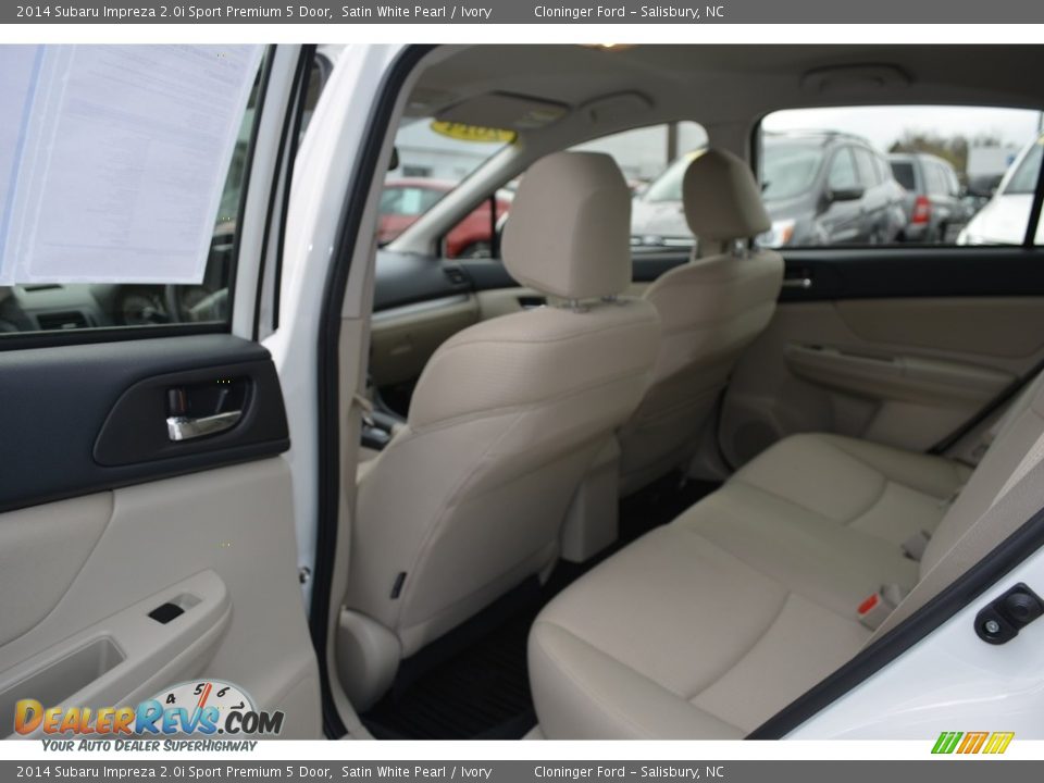2014 Subaru Impreza 2.0i Sport Premium 5 Door Satin White Pearl / Ivory Photo #11