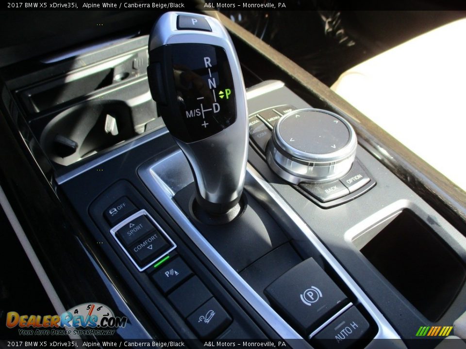 2017 BMW X5 xDrive35i Alpine White / Canberra Beige/Black Photo #15