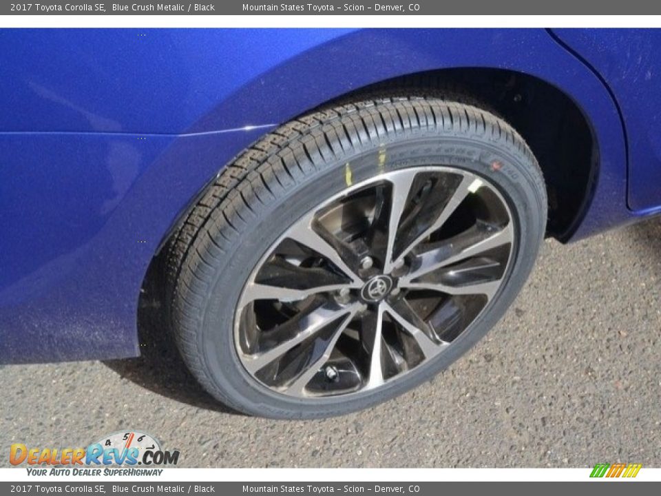 2017 Toyota Corolla SE Blue Crush Metalic / Black Photo #9