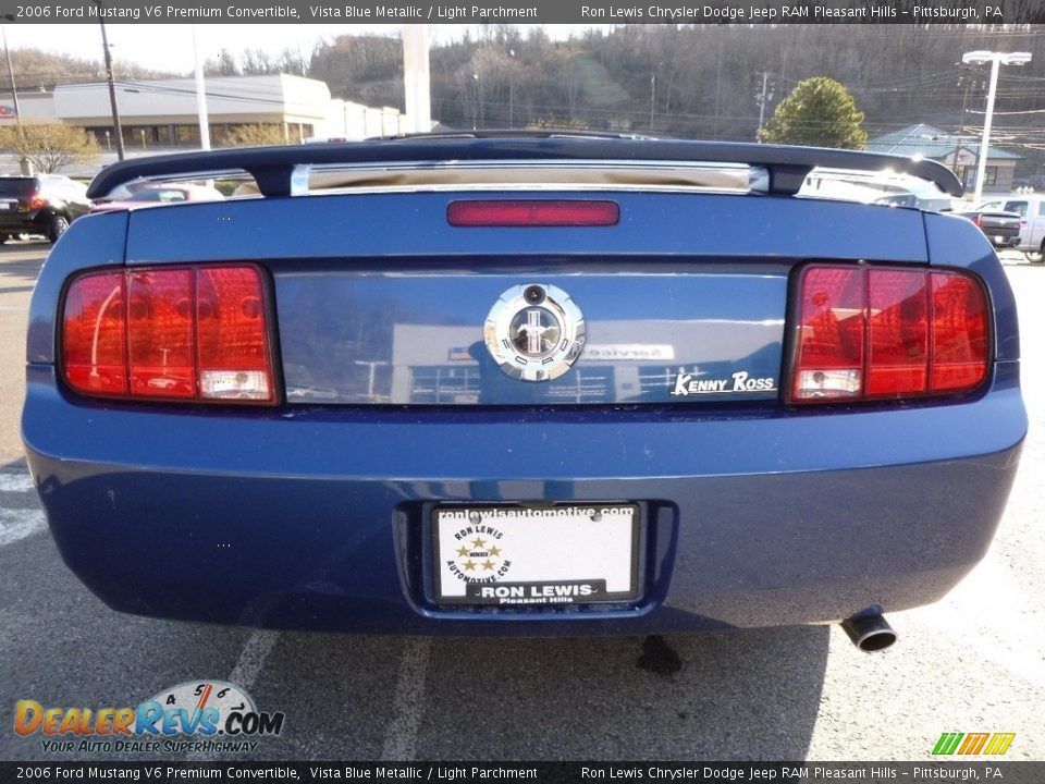 2006 Ford Mustang V6 Premium Convertible Vista Blue Metallic / Light Parchment Photo #4