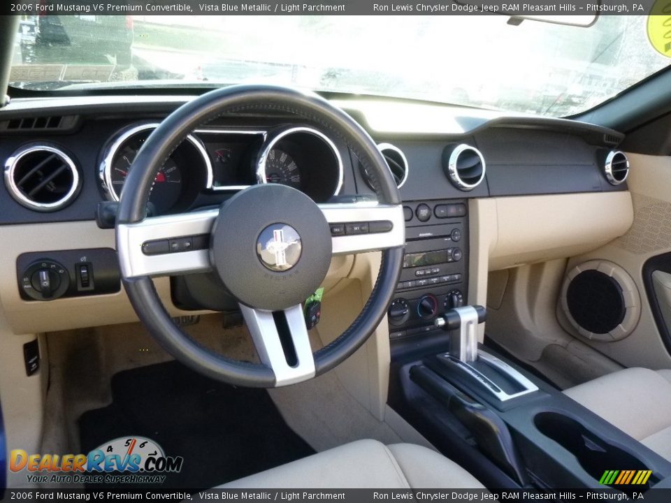 2006 Ford Mustang V6 Premium Convertible Vista Blue Metallic / Light Parchment Photo #12