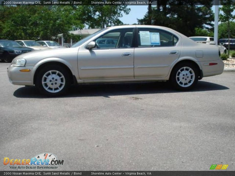 2000 Nissan Maxima GXE Sunlit Sand Metallic / Blond Photo #2