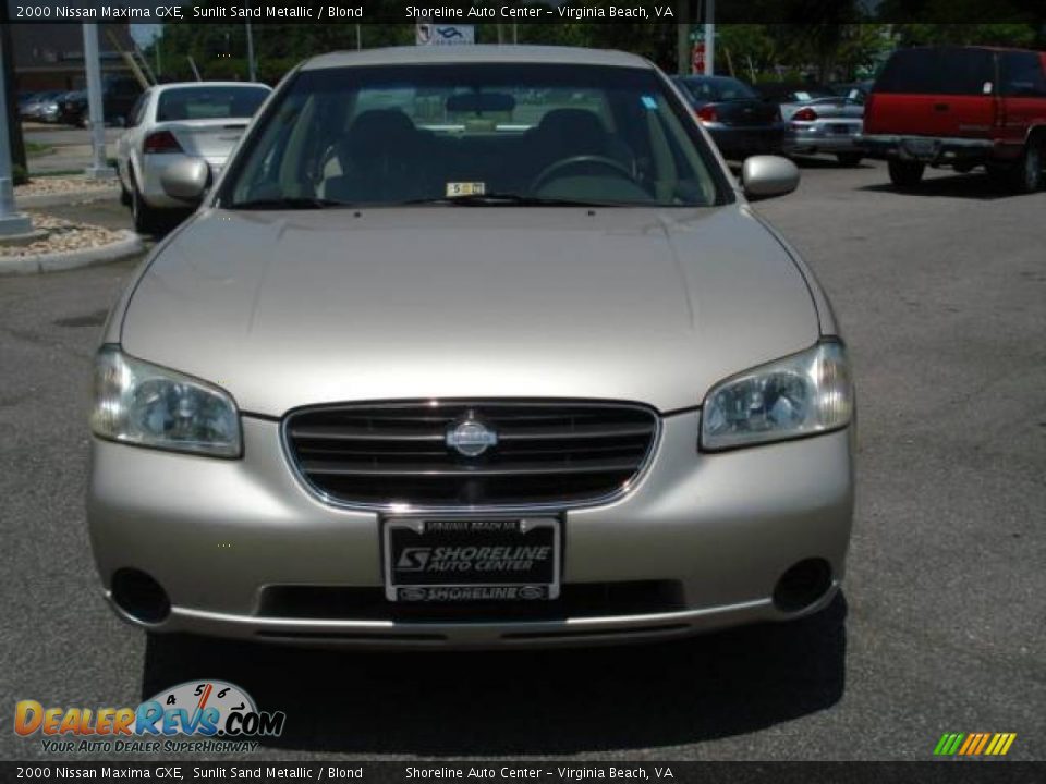 2000 Nissan Maxima GXE Sunlit Sand Metallic / Blond Photo #8