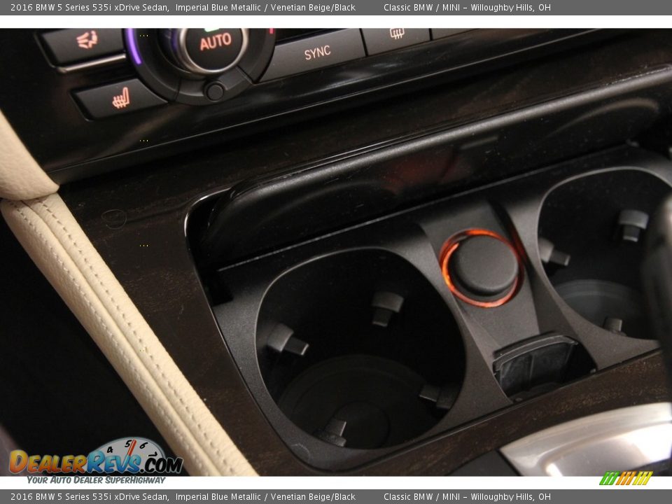 2016 BMW 5 Series 535i xDrive Sedan Imperial Blue Metallic / Venetian Beige/Black Photo #16