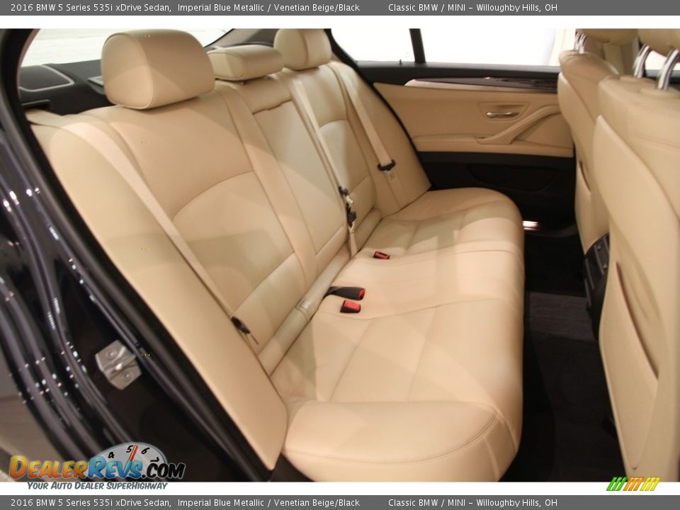 2016 BMW 5 Series 535i xDrive Sedan Imperial Blue Metallic / Venetian Beige/Black Photo #23