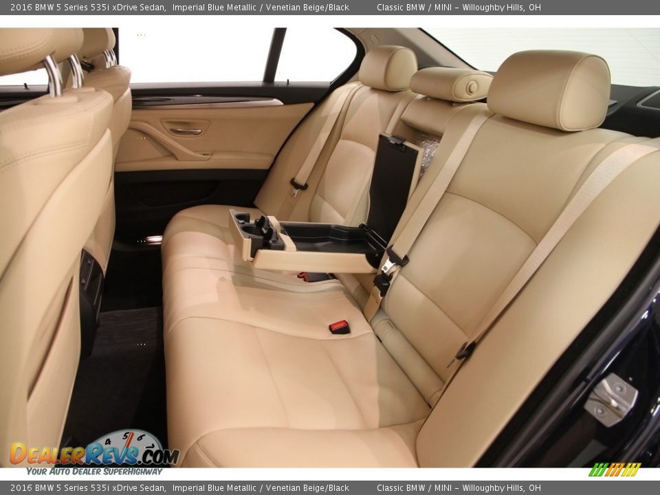 2016 BMW 5 Series 535i xDrive Sedan Imperial Blue Metallic / Venetian Beige/Black Photo #25