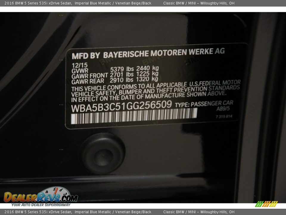 2016 BMW 5 Series 535i xDrive Sedan Imperial Blue Metallic / Venetian Beige/Black Photo #28