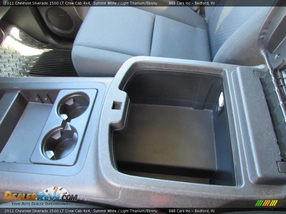 2011 Chevrolet Silverado 1500 LT Crew Cab 4x4 Summit White / Light Titanium/Ebony Photo #30