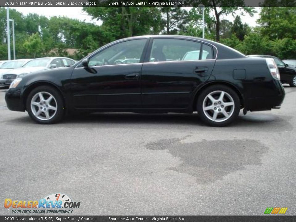 2003 Nissan Altima 3.5 SE Super Black / Charcoal Photo #2