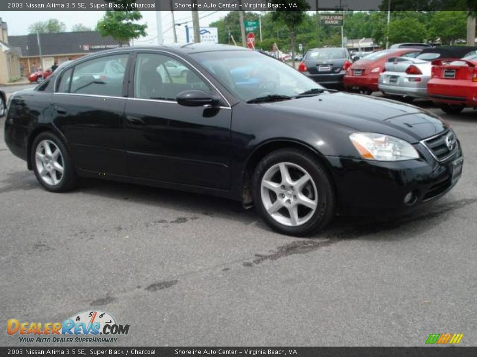 2003 Nissan Altima 3.5 SE Super Black / Charcoal Photo #4