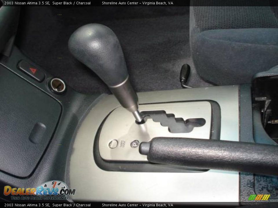 2003 Nissan Altima 3.5 SE Super Black / Charcoal Photo #11