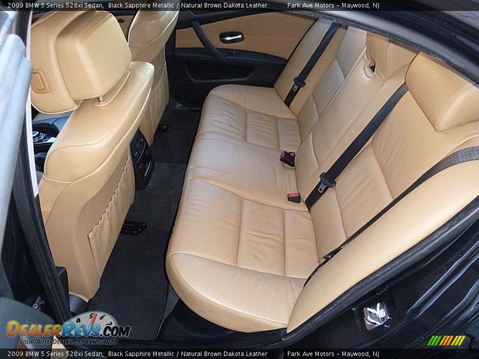 2009 BMW 5 Series 528xi Sedan Black Sapphire Metallic / Natural Brown Dakota Leather Photo #16