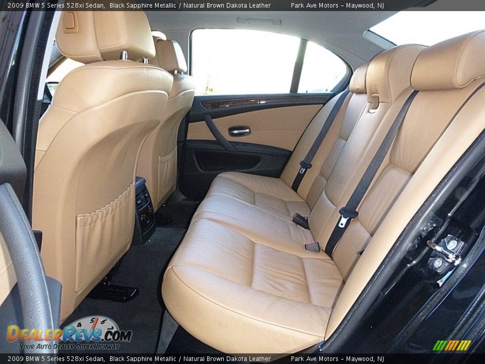 2009 BMW 5 Series 528xi Sedan Black Sapphire Metallic / Natural Brown Dakota Leather Photo #17