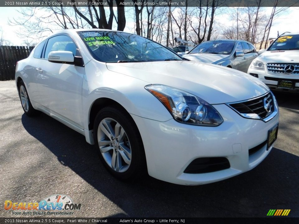 2013 Nissan Altima 2.5 S Coupe Pearl White / Charcoal Photo #3