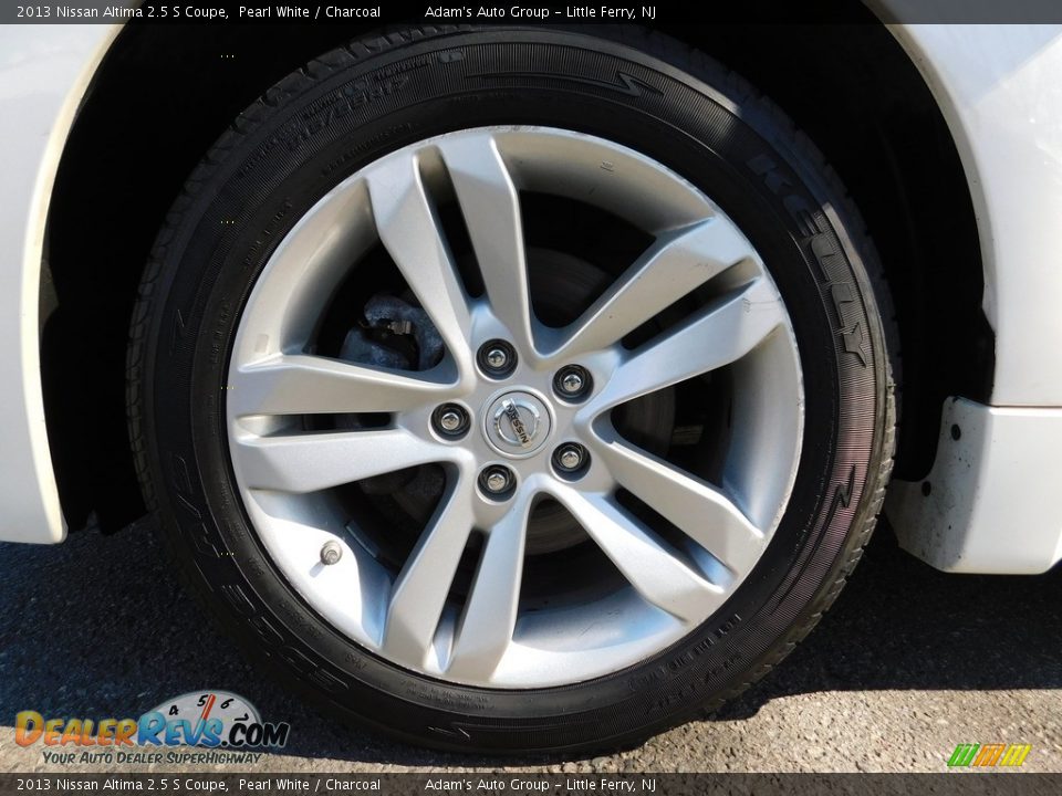 2013 Nissan Altima 2.5 S Coupe Pearl White / Charcoal Photo #9