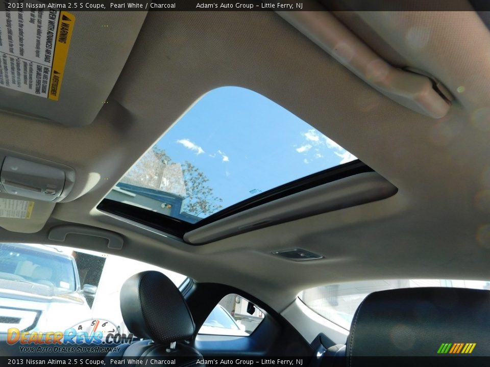 2013 Nissan Altima 2.5 S Coupe Pearl White / Charcoal Photo #12