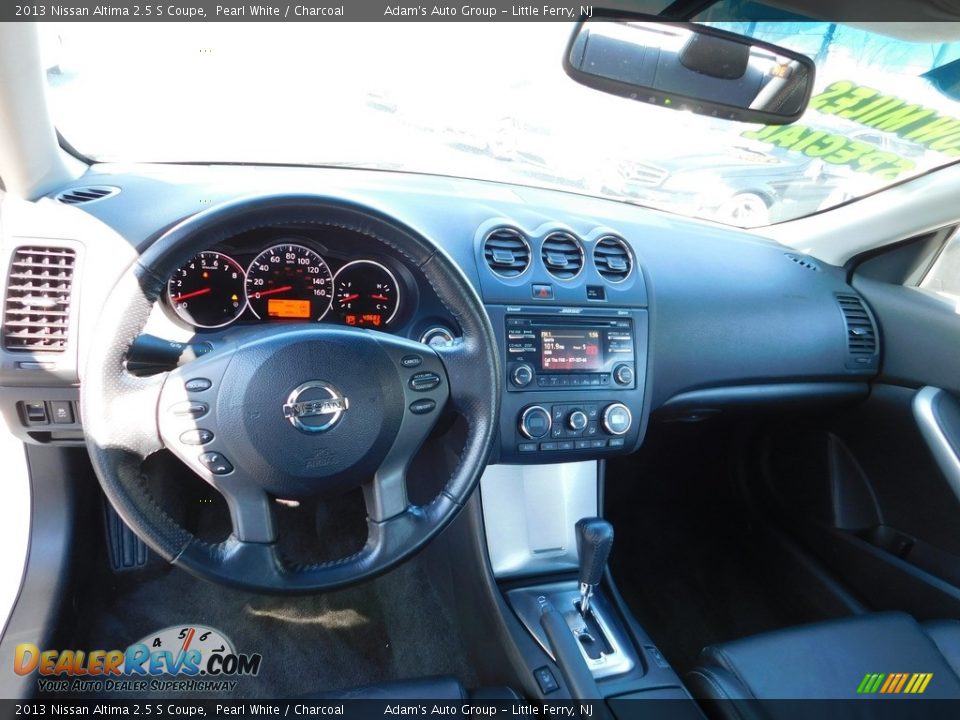 2013 Nissan Altima 2.5 S Coupe Pearl White / Charcoal Photo #13