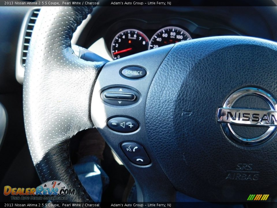 2013 Nissan Altima 2.5 S Coupe Pearl White / Charcoal Photo #17