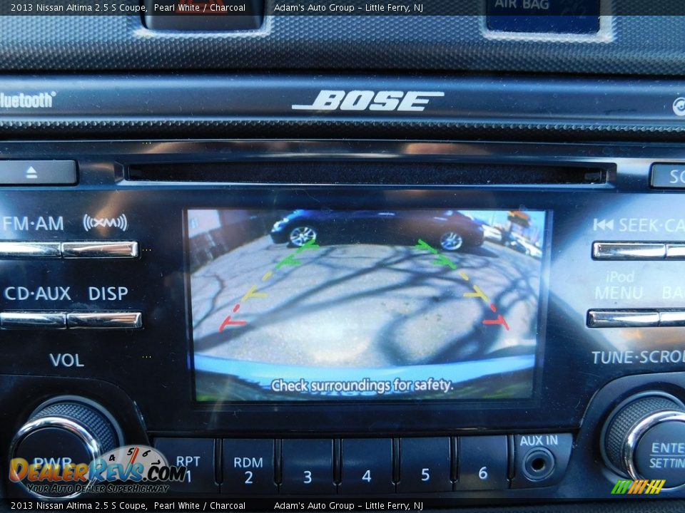 2013 Nissan Altima 2.5 S Coupe Pearl White / Charcoal Photo #25