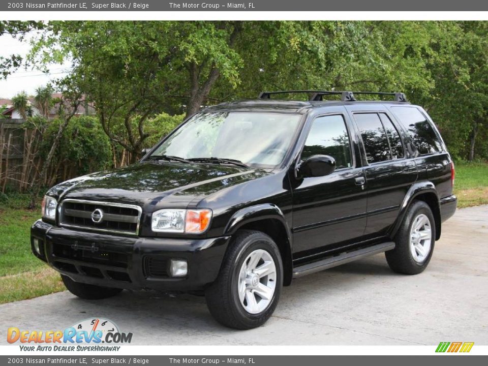 2003 Nissan Pathfinder LE Super Black / Beige Photo #1