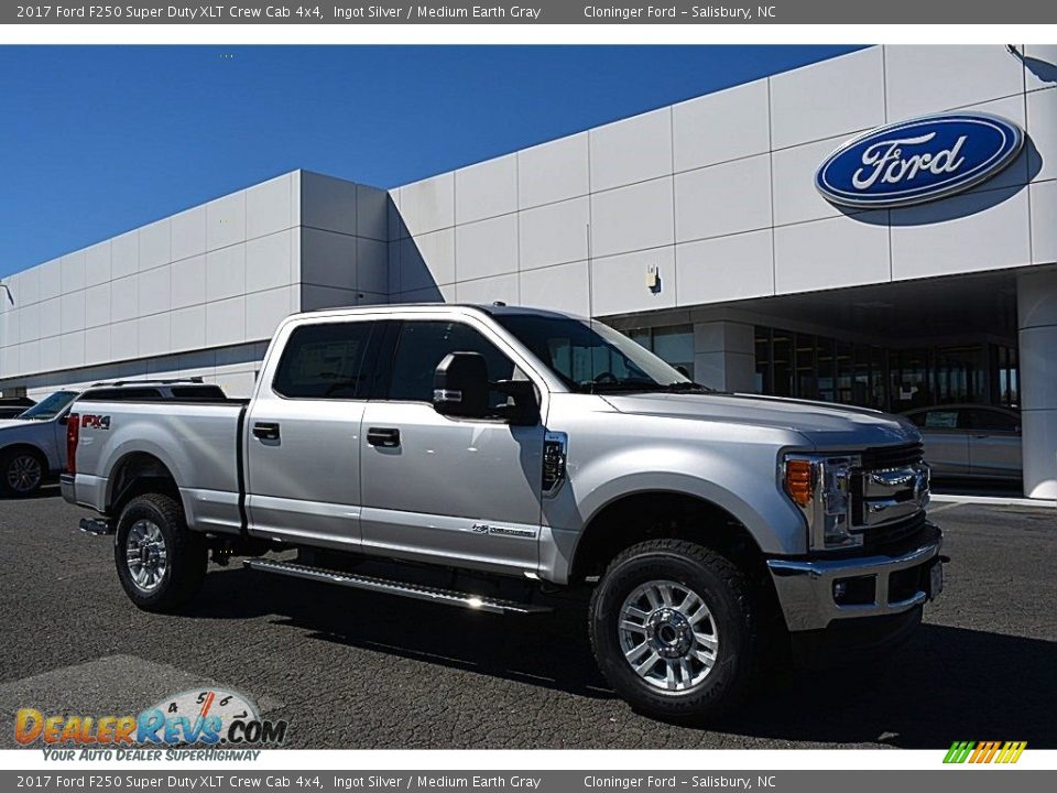 2017 Ford F250 Super Duty XLT Crew Cab 4x4 Ingot Silver / Medium Earth Gray Photo #1