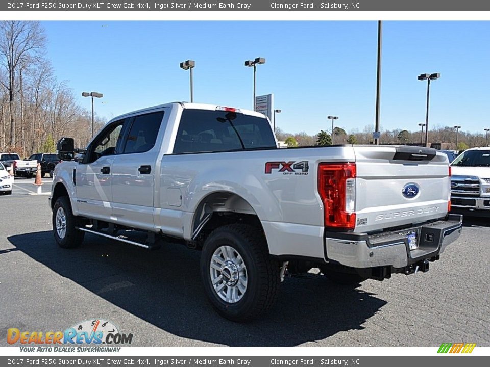 2017 Ford F250 Super Duty XLT Crew Cab 4x4 Ingot Silver / Medium Earth Gray Photo #19