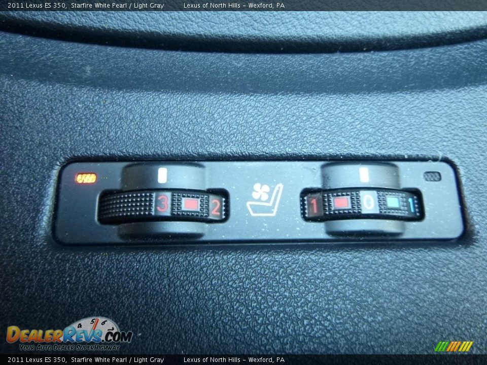2011 Lexus ES 350 Starfire White Pearl / Light Gray Photo #20