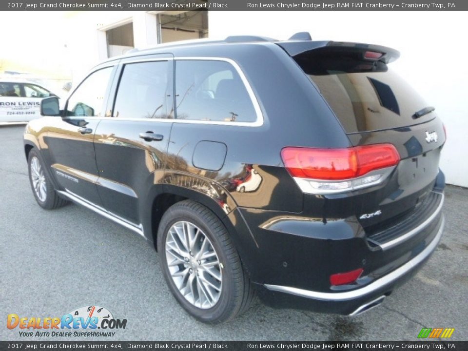 2017 Jeep Grand Cherokee Summit 4x4 Diamond Black Crystal Pearl / Black Photo #3