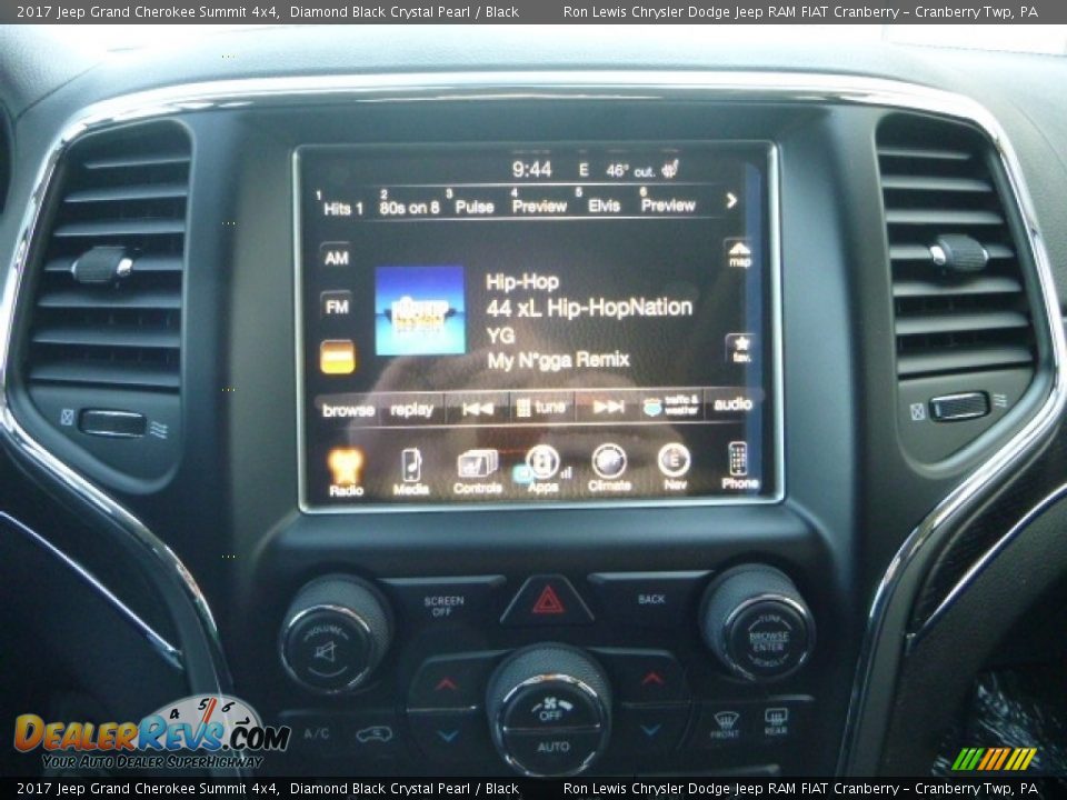 2017 Jeep Grand Cherokee Summit 4x4 Diamond Black Crystal Pearl / Black Photo #19