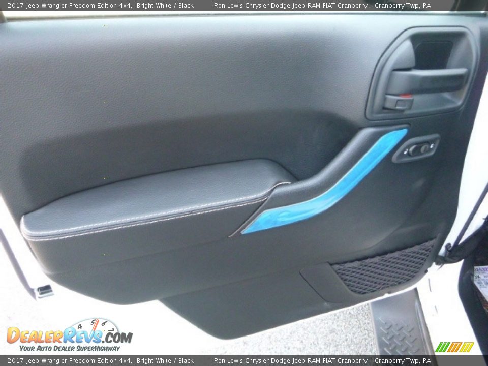 2017 Jeep Wrangler Freedom Edition 4x4 Bright White / Black Photo #12