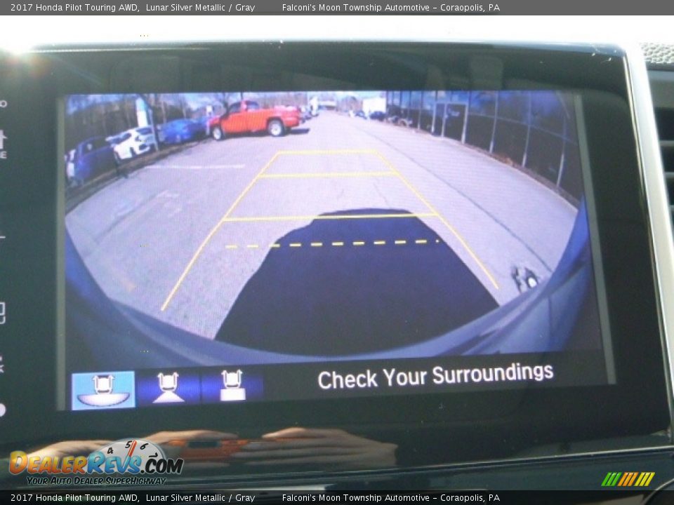 2017 Honda Pilot Touring AWD Lunar Silver Metallic / Gray Photo #15