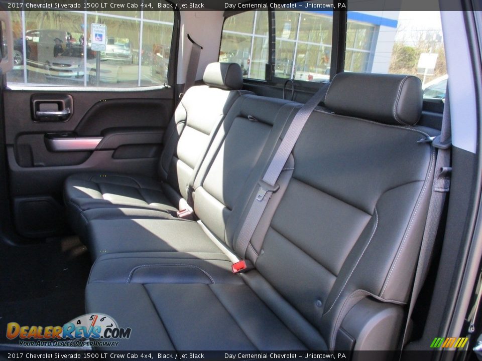 2017 Chevrolet Silverado 1500 LT Crew Cab 4x4 Black / Jet Black Photo #13